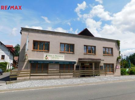 img_154fef6657.jpg | Pronájem - restaurace, 220 m²