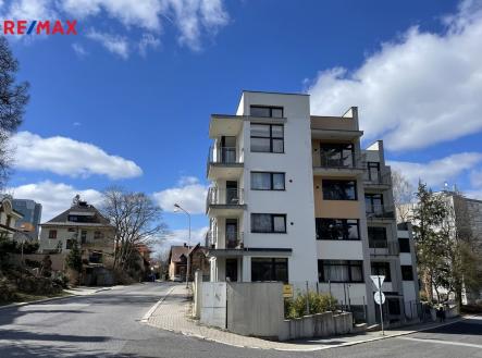 Pronájem bytu, 1+kk, 47 m² obrázek