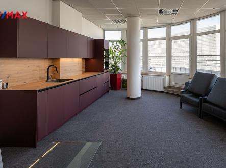 ah1-5471upr1.jpg | Pronájem - kanceláře, 160 m²
