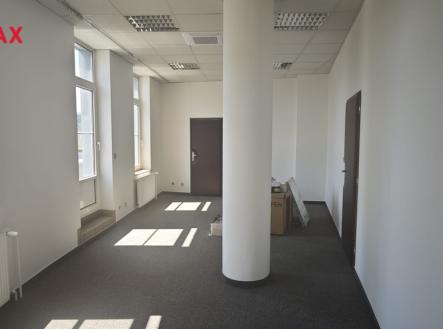 obrazek-whatsapp-2025-07-02-v-15.12.31-491ac115.jpg | Pronájem - kanceláře, 48 m²