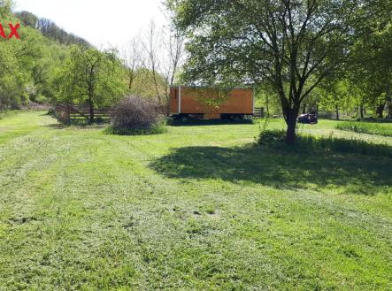 20230503-135812.jpg | Pronájem - malý objekt/garáž