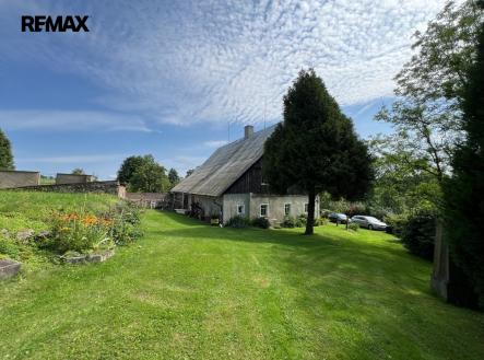 01-exterier-06.jpg | Prodej - dům/vila, 197 m²