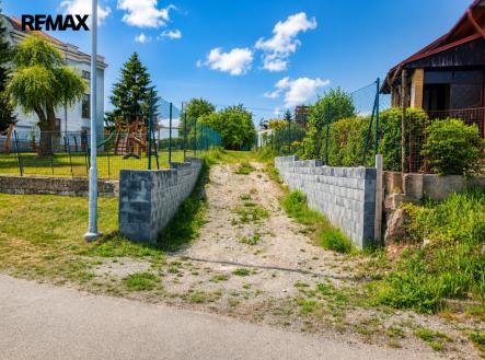 ee80761f-de61-4b1a-9dfa-f22a3f93d33d.png | Prodej - pozemek pro bydlení, 999 m²