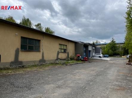 img-3992.jpeg | Pronájem - malý objekt/garáž