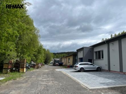 img-3993.jpeg | Pronájem - malý objekt/garáž