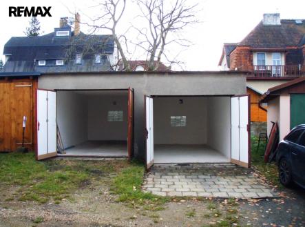 pb237634.jpg | Prodej - malý objekt/garáž