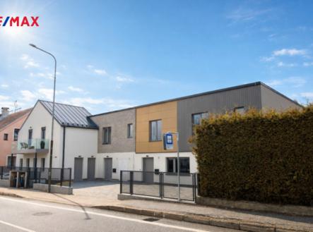 ac3a00fe-4ac0-440b-aef9-6fcd55b88c90.png | Pronájem bytu, 3+kk, 90 m²