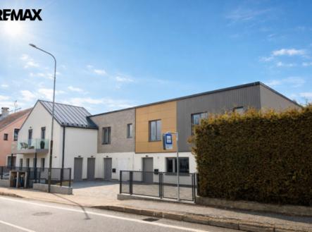 ac3a00fe-4ac0-440b-aef9-6fcd55b88c90.png | Pronájem bytu, 3+kk, 90 m²