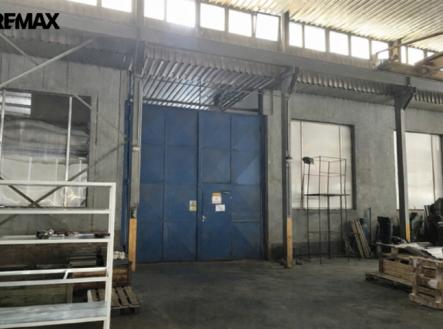 34259919-16b4-4102-aeb9-64784c722b81.png | Pronájem - malý objekt/garáž