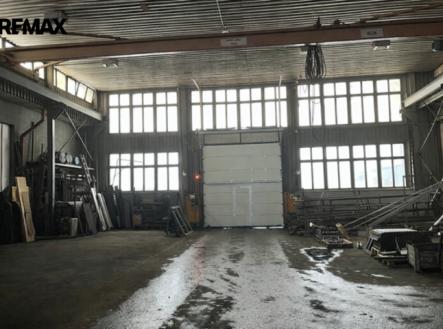 1562b3c6-d114-4b8c-ad17-71ca3615eecd.png | Pronájem - malý objekt/garáž