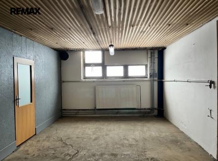 img-9439.jpeg | Pronájem - malý objekt/garáž