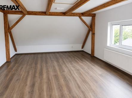 whatsapp-image-2026-05-22-at-18.25.28.jpeg | Pronájem bytu, 2+kk, 65 m²