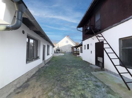 foto: 2 | Prodej - dům/vila, 193 m²