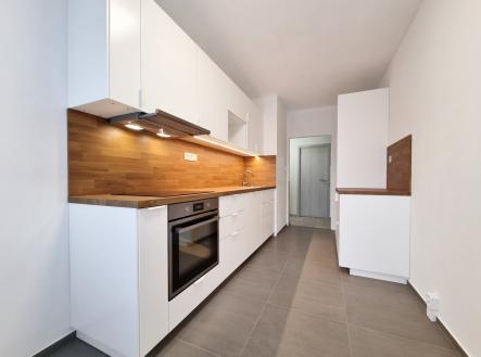 Pronájem bytu, 3+1, 75 m² obrázek