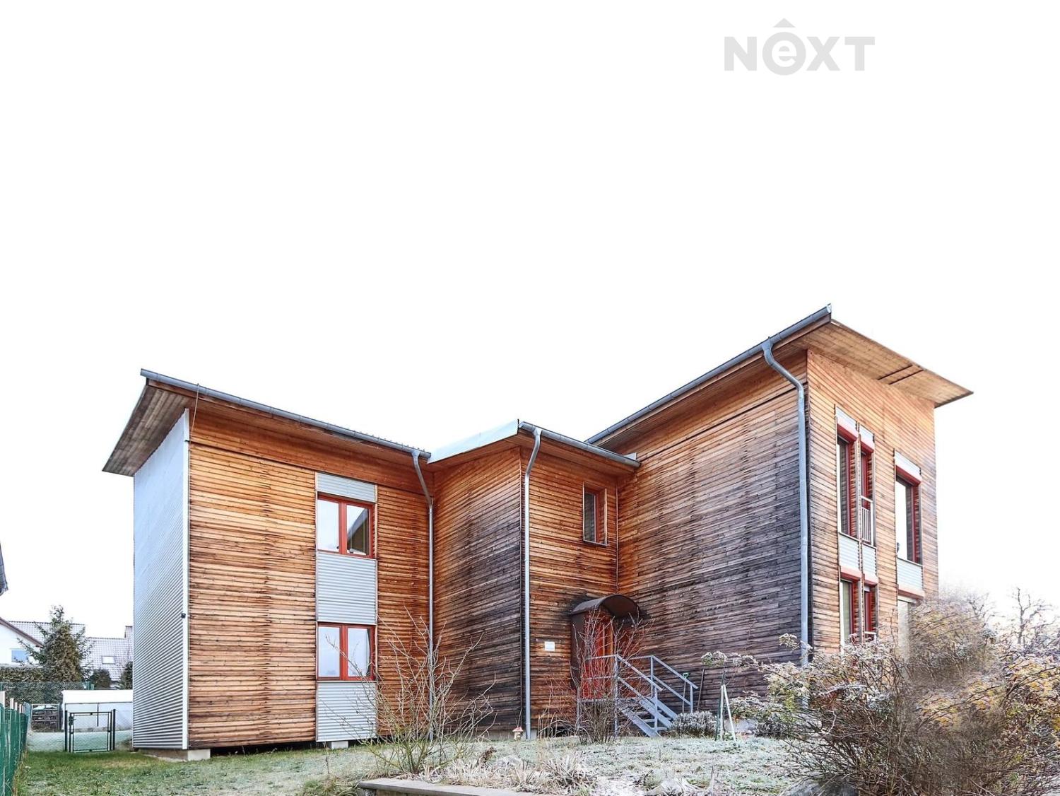 Prodej komerční Činžovní dům, 370㎡