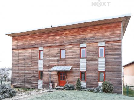 Prodej - komerční objekt, jiný, 660 m²