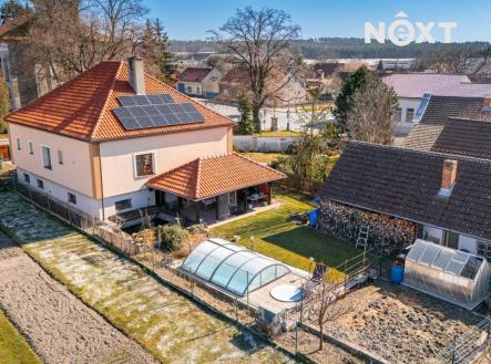 Prodej - dům/vila, 240 m²