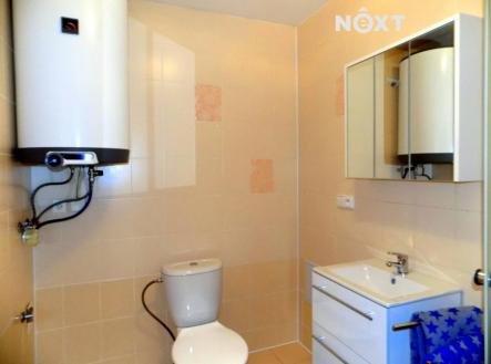 Pronájem bytu, 2+kk, 42 m²
