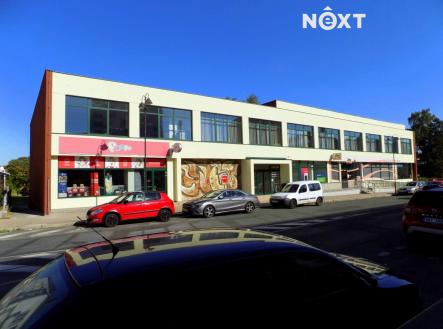 Pronájem - komerční objekt, obchodní centrum, 750 m²