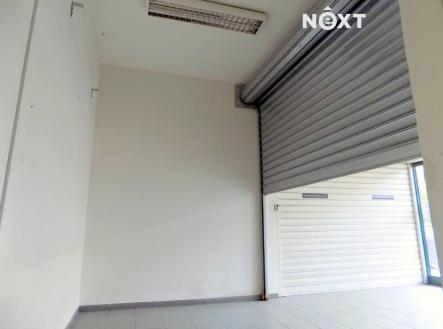 Pronájem - komerční objekt, obchodní centrum, 750 m²