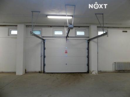 Pronájem - komerční objekt, obchodní centrum, 750 m²