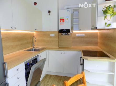 Pronájem bytu, 2+1, 55 m²