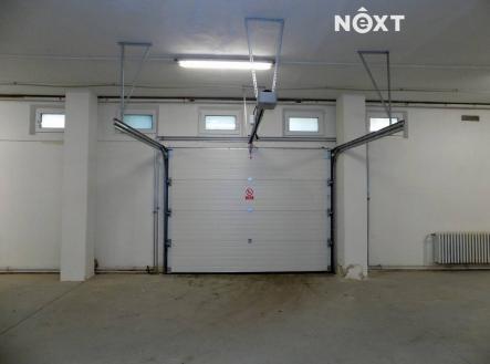 Pronájem - komerční objekt, obchodní centrum, 750 m²