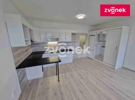 Obrázek k zakázce č.: 674226 | Pronájem bytu, 1+kk, 30 m²