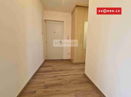 Obrázek k zakázce č.: 690496 | Pronájem bytu, 2+1, 62 m²