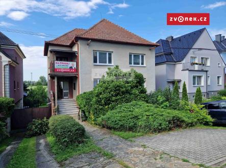 Obrázek k zakázce č.: 701476 | Prodej - dům/vila, 380 m²