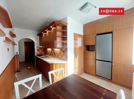 Obrázek k zakázce č.: 705906 | Pronájem bytu, 3+1, 73 m²