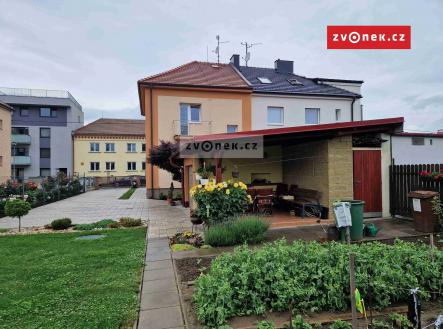 Obrázek k zakázce č.: 706316 | Prodej - dům/vila, 280 m²