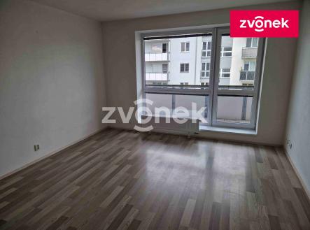 Obrázek k zakázce č.: 708952 | Pronájem bytu, 1+kk, 39 m²