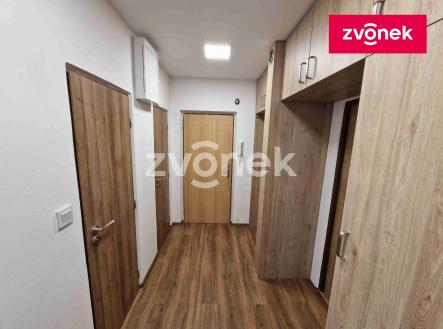 Obrázek k zakázce č.: 714222 | Pronájem bytu, 3+1, 72 m²