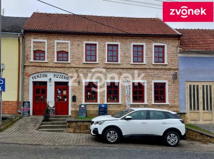 Obrázek k zakázce č.: 726521 | Pronájem - restaurace, 500 m²