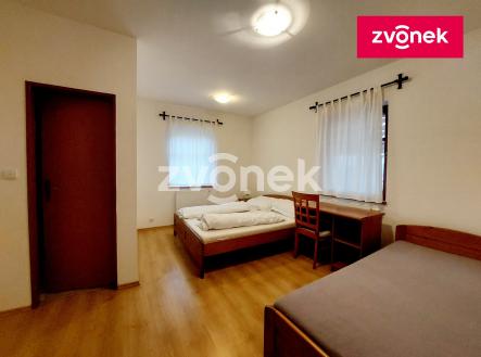 Obrázek k zakázce č.: 726521 | Pronájem - restaurace, 500 m²