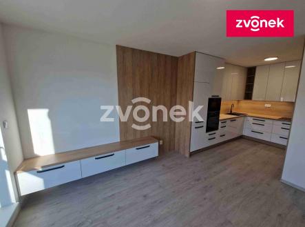 Obrázek k zakázce č.: 726671 | Pronájem bytu, 2+kk, 52 m²