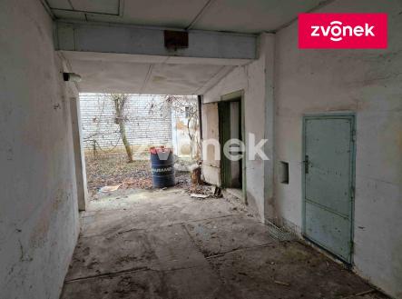 Obrázek k zakázce č.: 726961 | Prodej - dům/vila, 296 m²