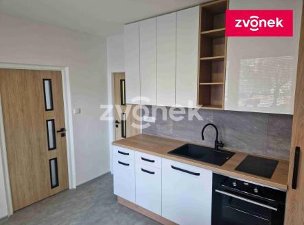 2 | Pronájem bytu, 1+1, 44 m²