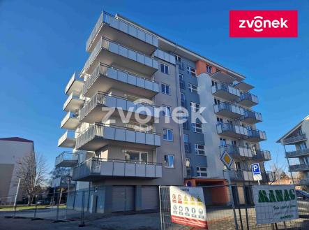 Obrázek k zakázce č.: 728591 | Pronájem bytu, 1+kk, 35 m²