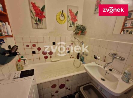 3 | Prodej bytu, 2+1, 56 m²