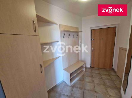 Obrázek k zakázce č.: 730301 | Pronájem bytu, 1+kk, 32 m²