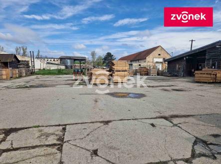 4 | Prodej - komerční objekt, výroba, 2 890 m²