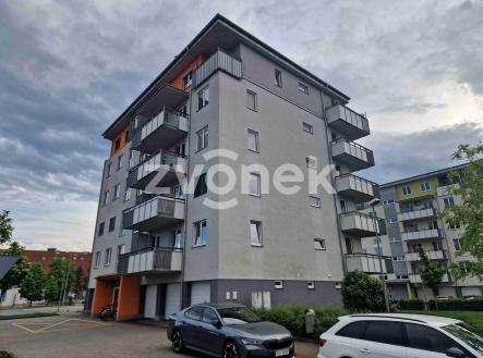 Pronájem bytu 2+kk na Zahrádkách, Uh. Hradiště 1 | Pronájem bytu, 2+kk, 48 m²