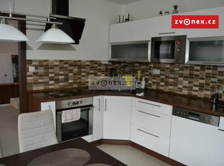 Pronájem bytu, 4+1, 78 m² obrázek