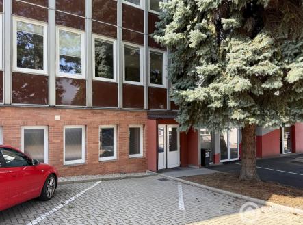 IMG_7218.jpg | Pronájem - kanceláře, 284 m²
