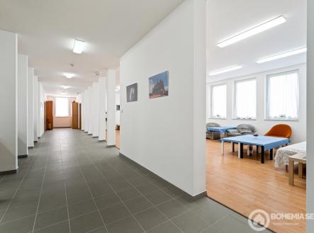 foto_01.jpg | Pronájem - kanceláře, 284 m²