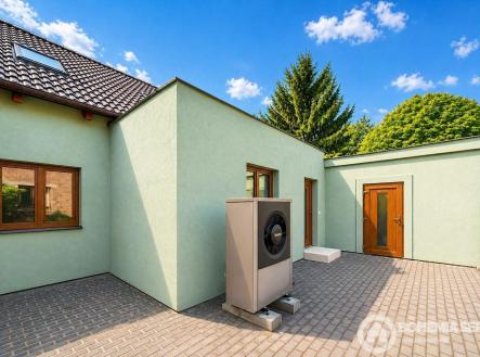 VSTUP.jpg | Prodej - dům/vila, 172 m²