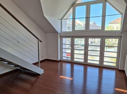 Pronájem bytu, 2+kk, 55 m²