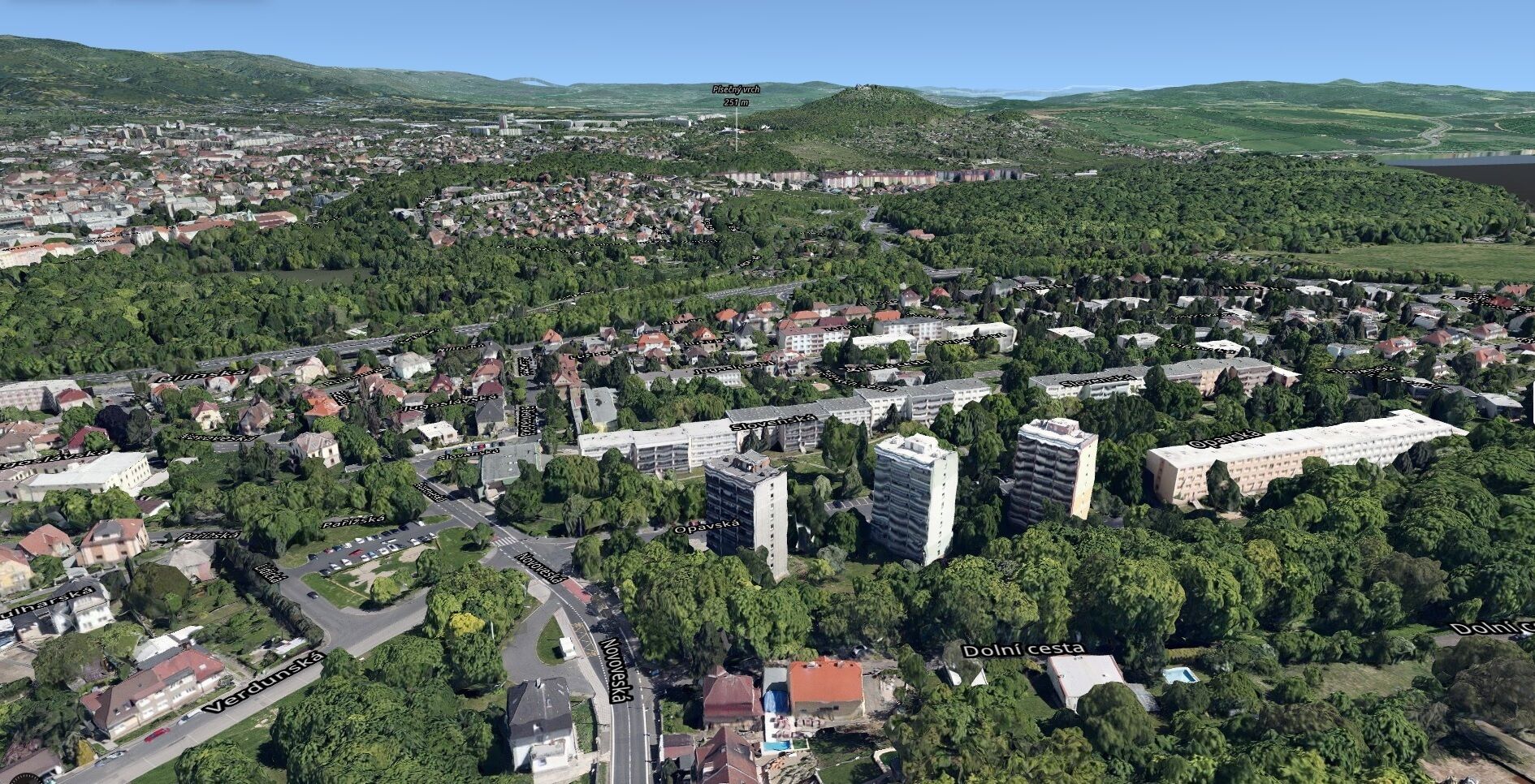 Teplice Pronájem zrekonstruovaného bytu 3+kk s balkonem